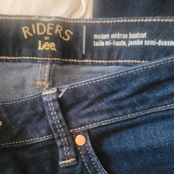 Riders by Lee Mid-rise Bootcut  Jeans Sz.12M - Picture 4 of 4